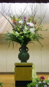 卒業式の花活けをしましたパート2｜「ムツダ生花店」　（愛知県名古屋市南区の花キューピット加盟店 花屋）のブログ