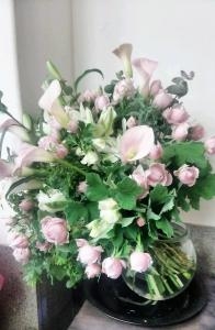 結婚御祝の花束です｜「ムツダ生花店」　（愛知県名古屋市南区の花キューピット加盟店 花屋）のブログ