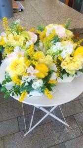 ミモザの日　アレンジメントをお作りしました｜「ムツダ生花店」　（愛知県名古屋市南区の花キューピット加盟店 花屋）のブログ