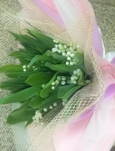 すずらんの花束をお作りしました|「ムツダ生花店」　（愛知県名古屋市南区の花屋）のブログ